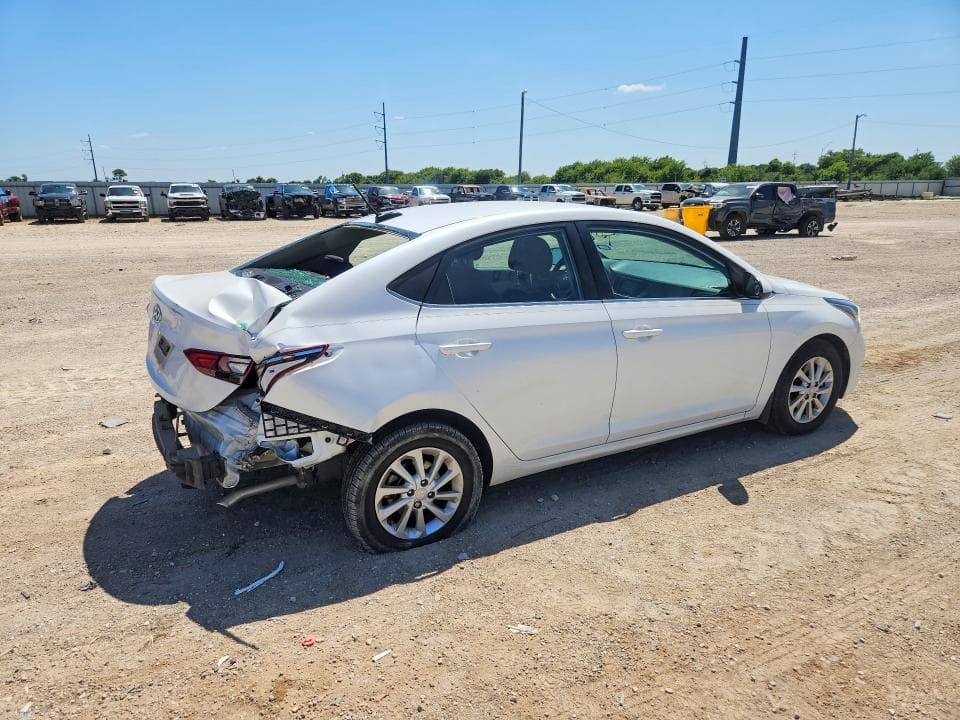 2021 HYUNDAI ACCENT SEL 3