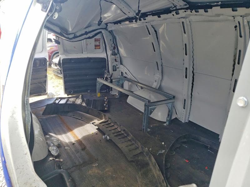 2025 CHEVROLET EXPRESS G2500 10