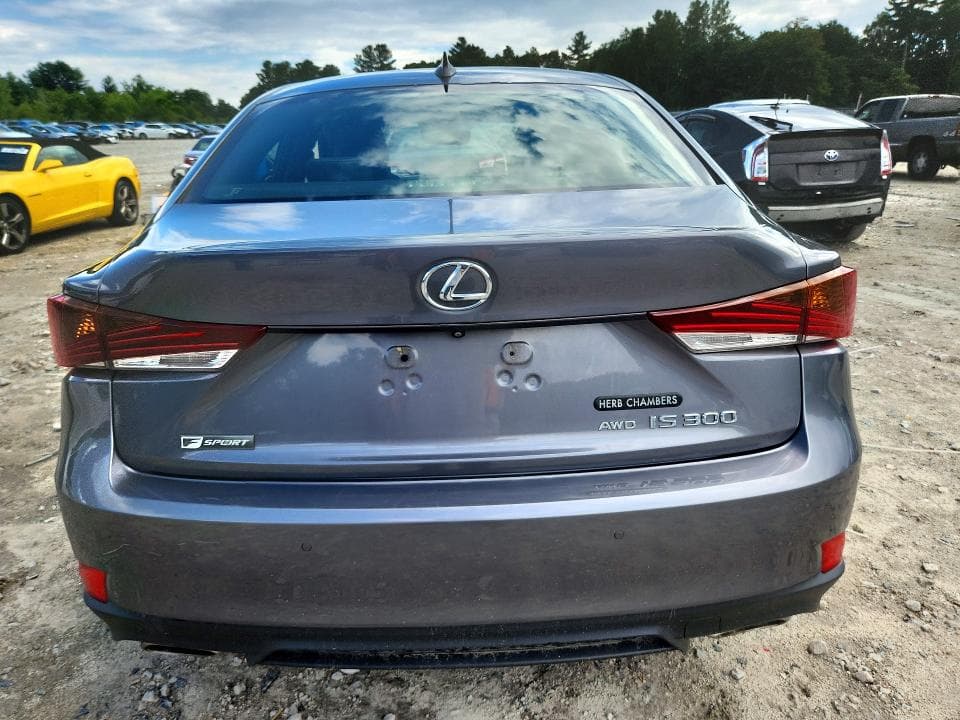 2019 LEXUS IS 300 6