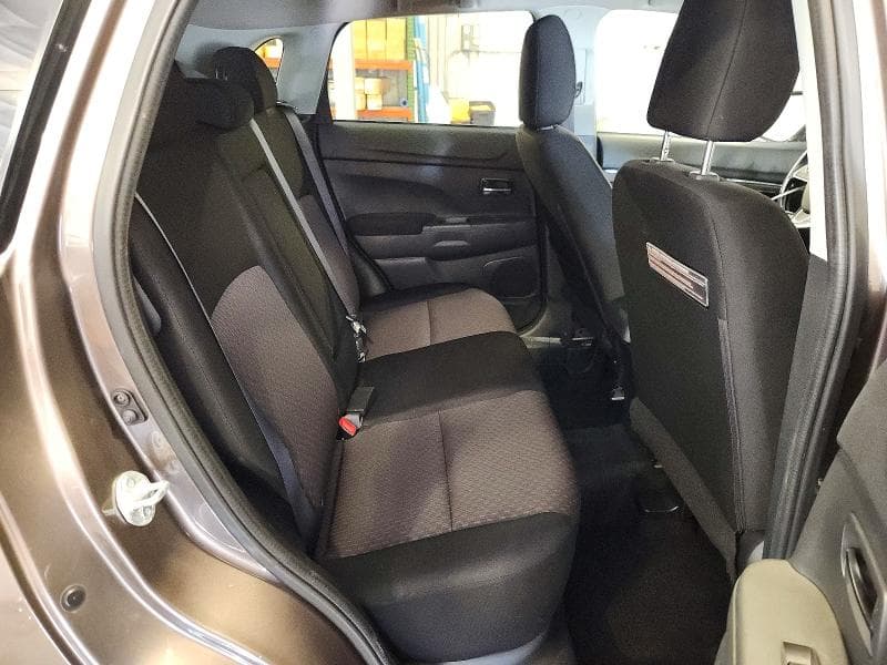 2017 MITSUBISHI OUTLANDER SPORT ES 11