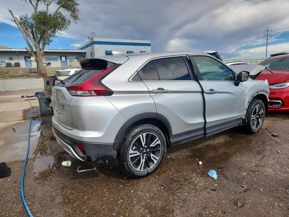 2026 MITSUBISHI ECLIPSE CROSS SE 3