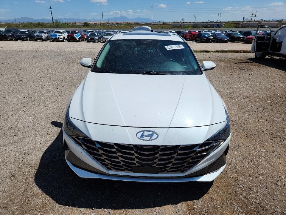 2022 HYUNDAI ELANTRA LIMITED 5