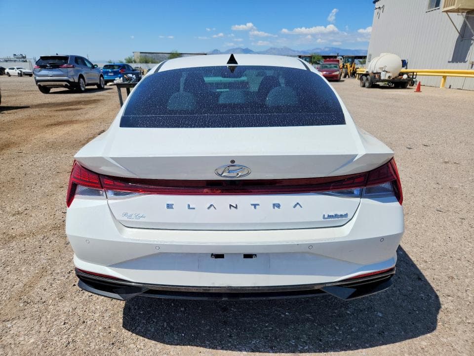 2022 HYUNDAI ELANTRA LIMITED 6