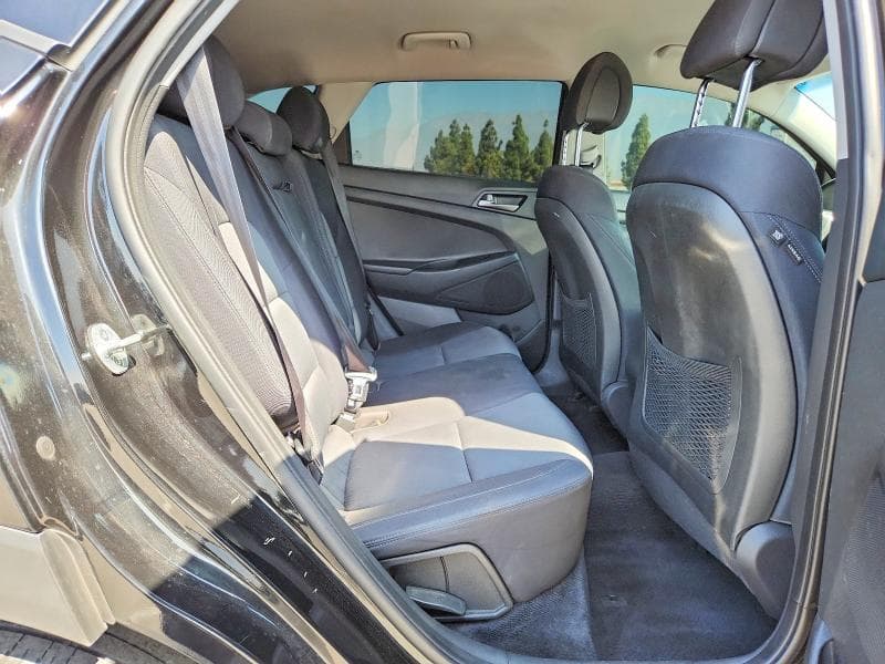 2017 HYUNDAI TUCSON SE 11