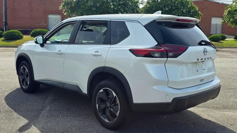 2025 NISSAN ROGUE SV 3