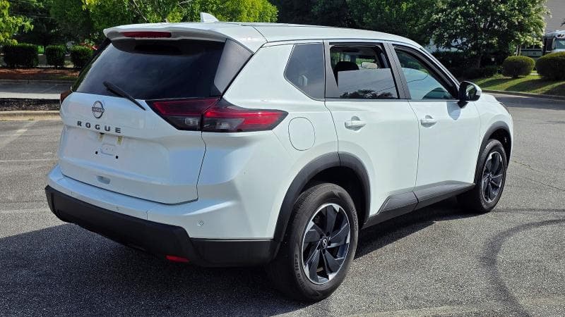 2025 NISSAN ROGUE SV 4