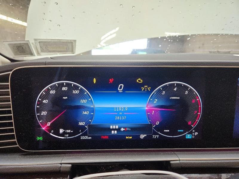 2024 MERCEDES-BENZ GLS 450 4MATIC 9