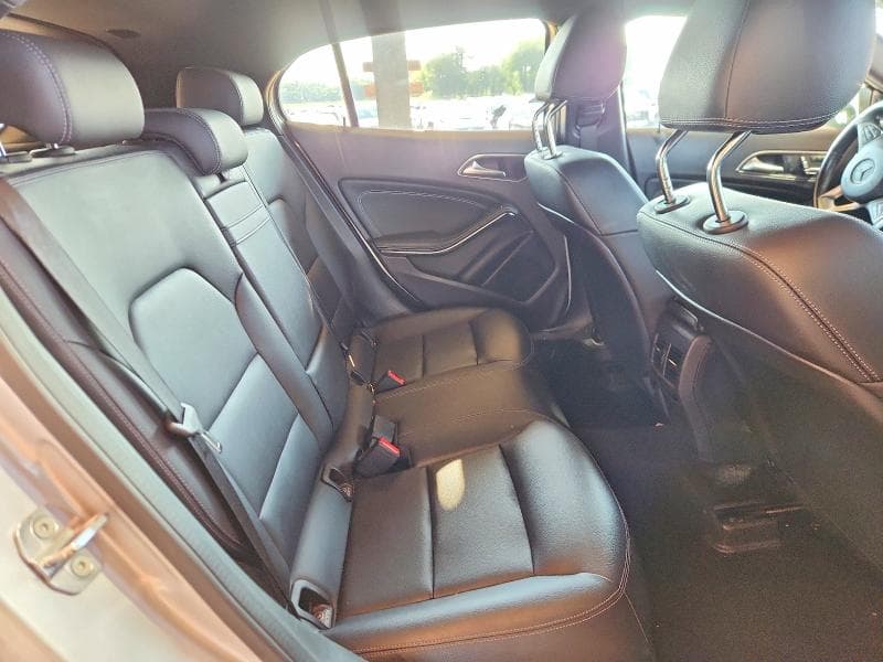 2019 MERCEDES-BENZ GLA 250 11