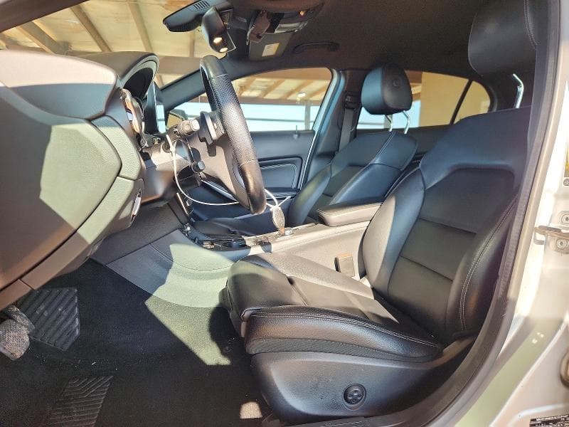 2019 MERCEDES-BENZ GLA 250 7