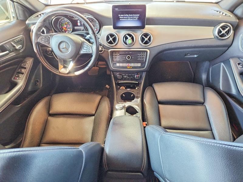 2019 MERCEDES-BENZ GLA 250 8