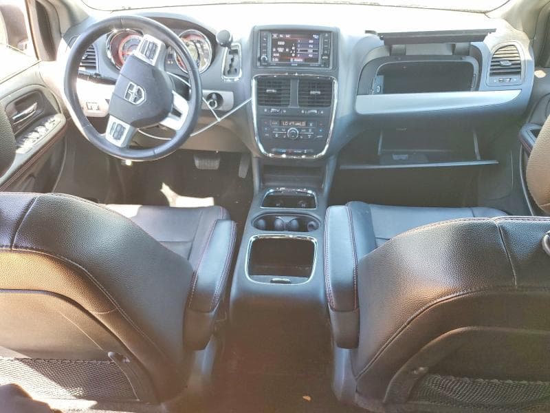 2019 DODGE GRAND CARAVAN GT 8