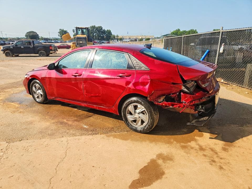 2024 HYUNDAI ELANTRA SE 2