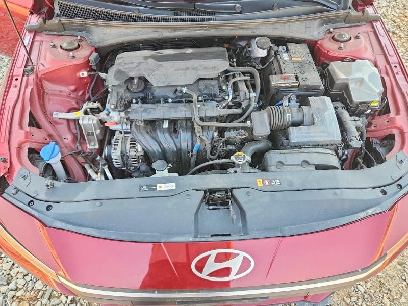 2024 HYUNDAI ELANTRA SE 11