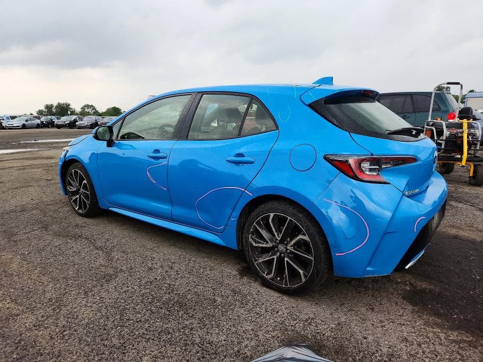 2021 TOYOTA COROLLA XSE 2