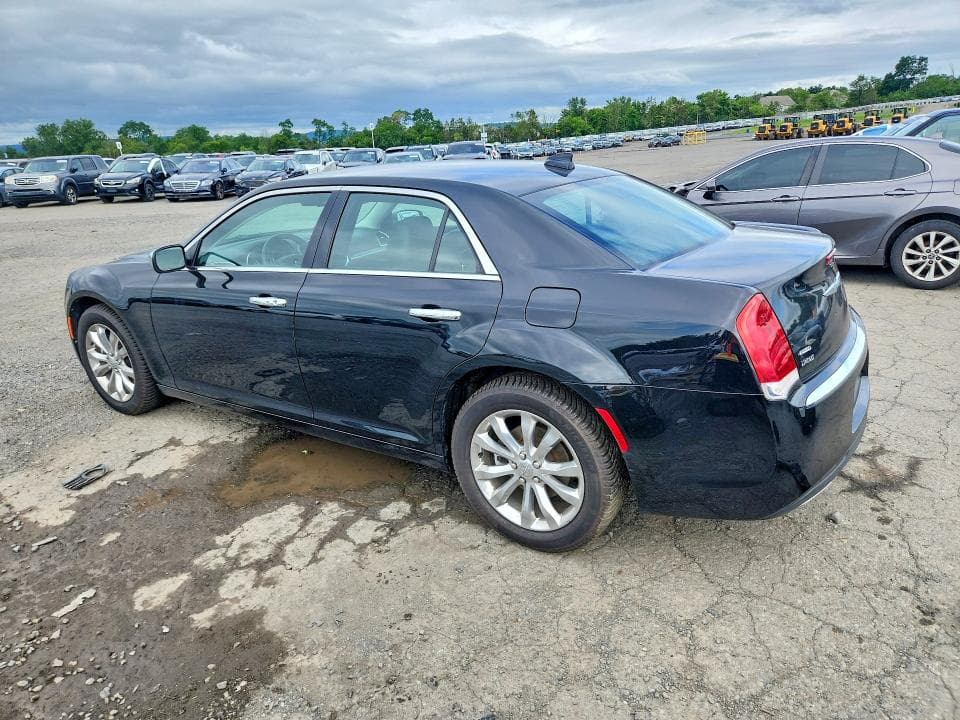 2017 CHRYSLER 300 LIMITED 2