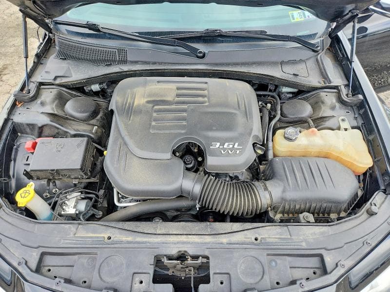 2017 CHRYSLER 300 LIMITED 11