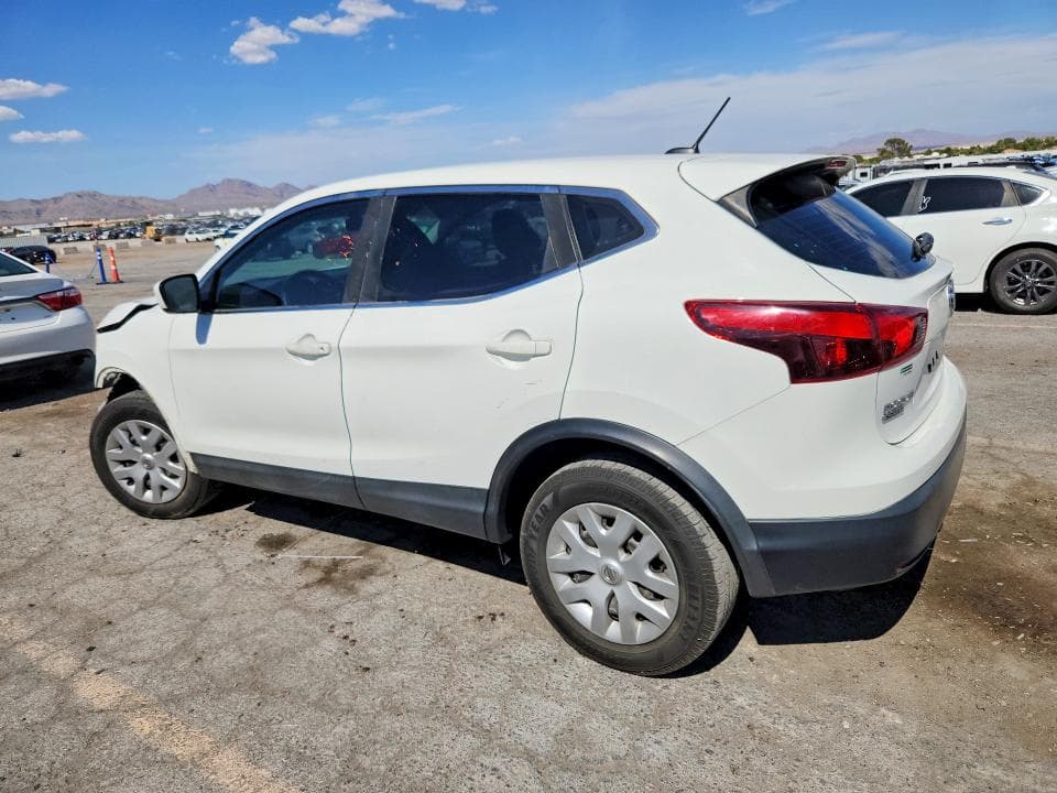 2018 NISSAN ROGUE SPORT S 2