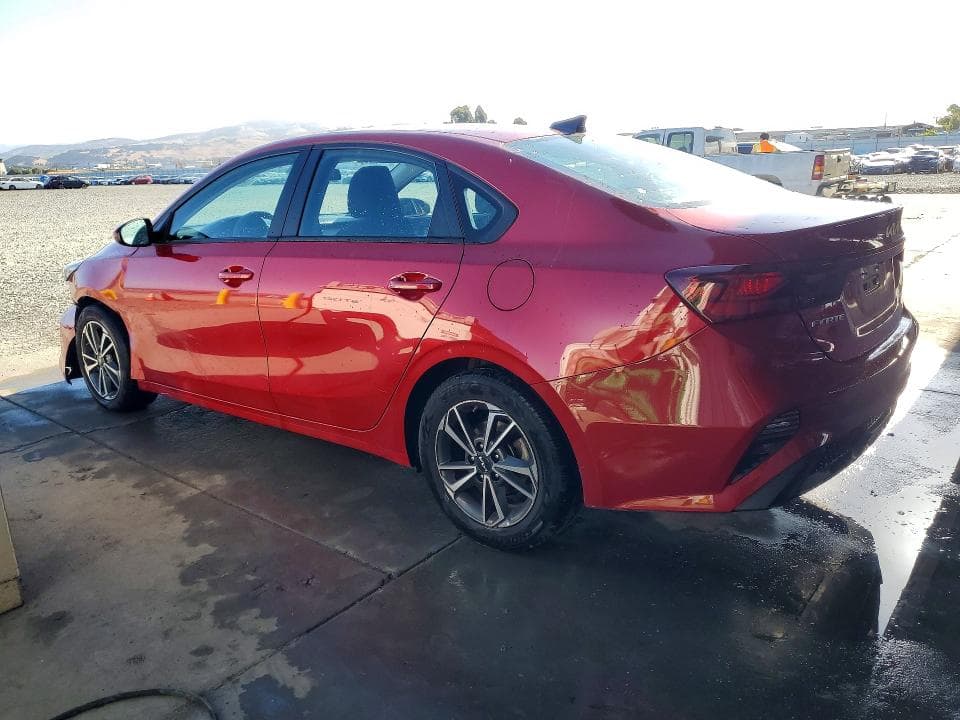 2023 KIA FORTE LXS 2