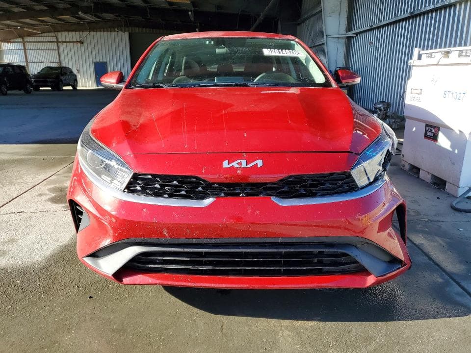 2023 KIA FORTE LXS 5