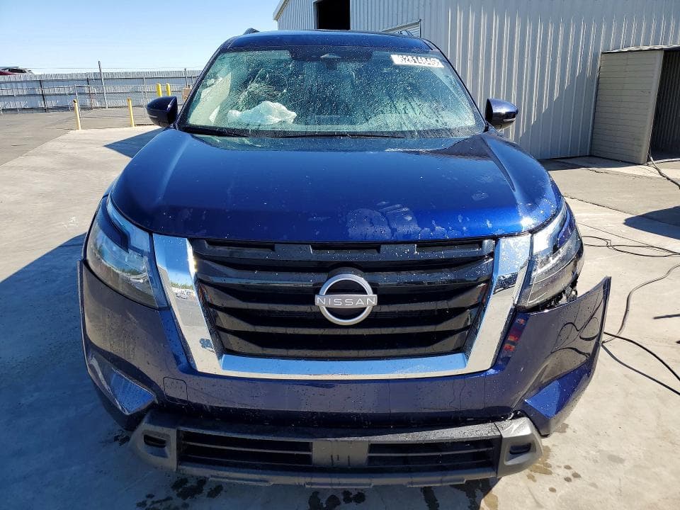 2025 NISSAN PATHFINDER SV 5