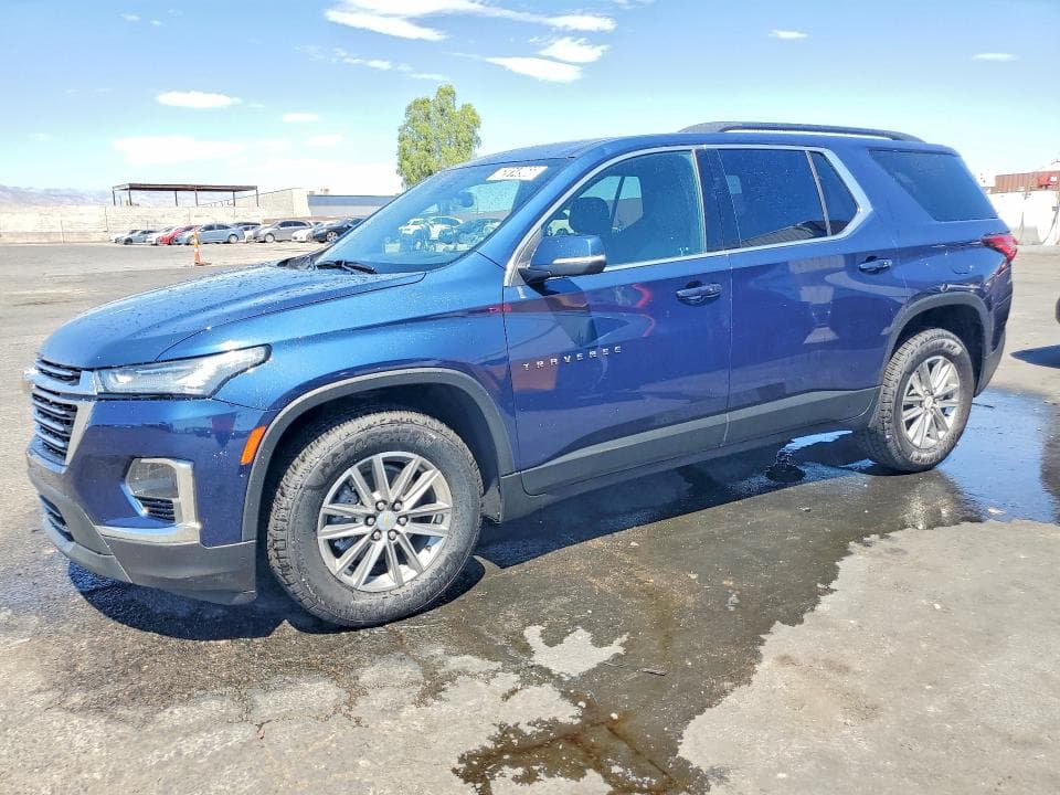 2023 CHEVROLET TRAVERSE LT - 1
