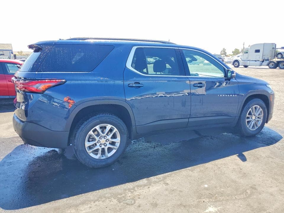 2023 CHEVROLET TRAVERSE LT 3
