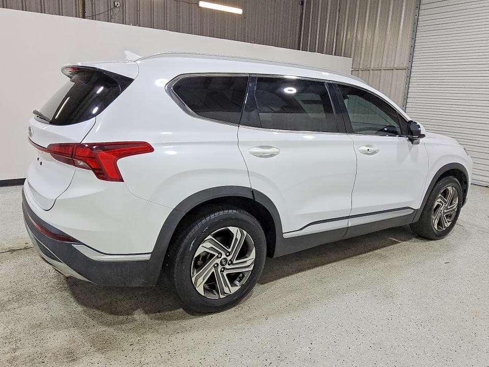 2021 HYUNDAI SANTA FE SEL 3