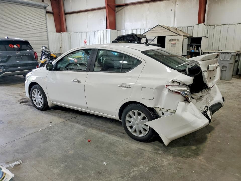 2018 NISSAN VERSA SV 2