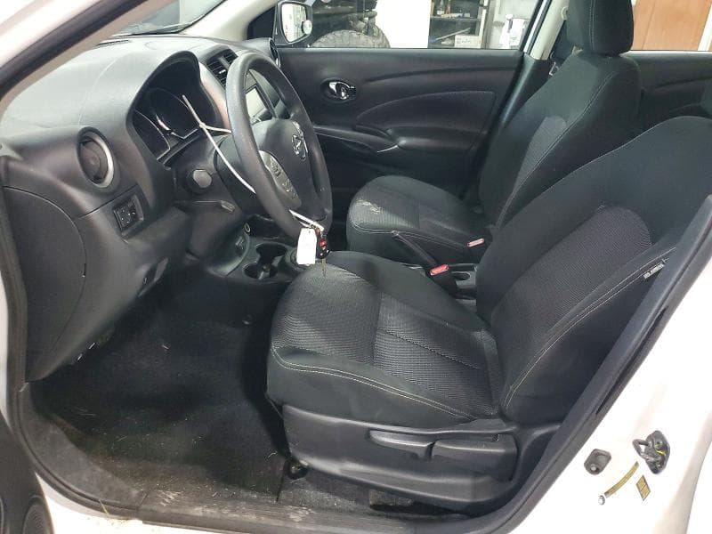 2018 NISSAN VERSA SV 7