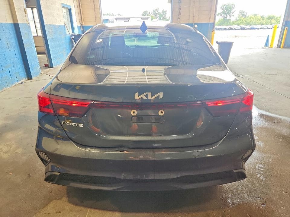 2023 KIA FORTE LXS 6