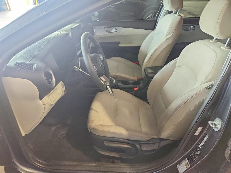 2023 KIA FORTE LXS 7