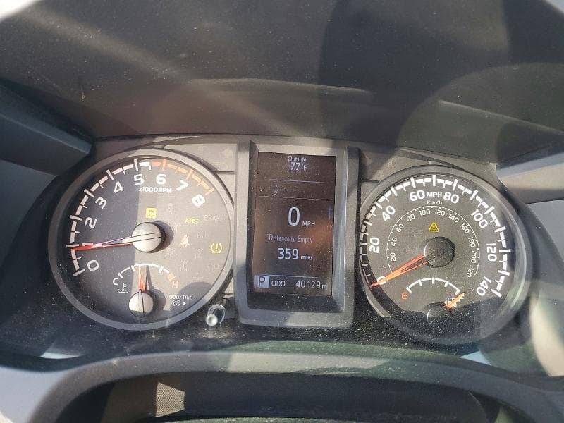 2019 TOYOTA TACOMA SR 9