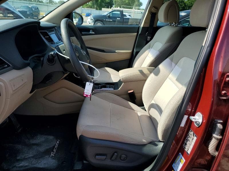 2017 HYUNDAI TUCSON SE 7