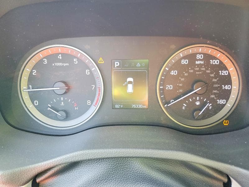 2017 HYUNDAI TUCSON SE 9
