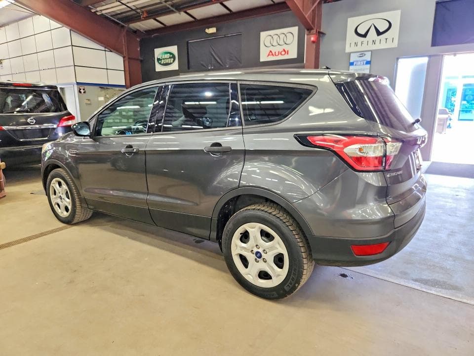 2017 FORD ESCAPE S 2