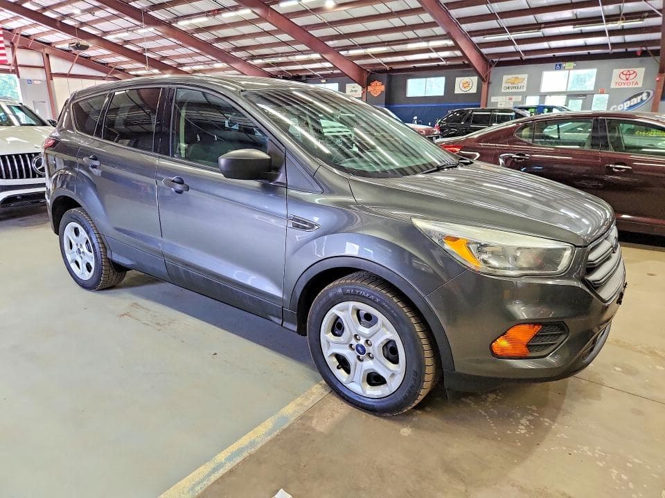 2017 FORD ESCAPE S 4
