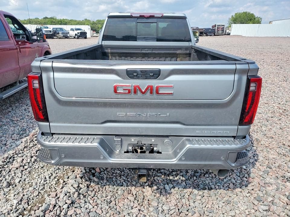 2024 GMC SIERRA K3500 DENALI 6