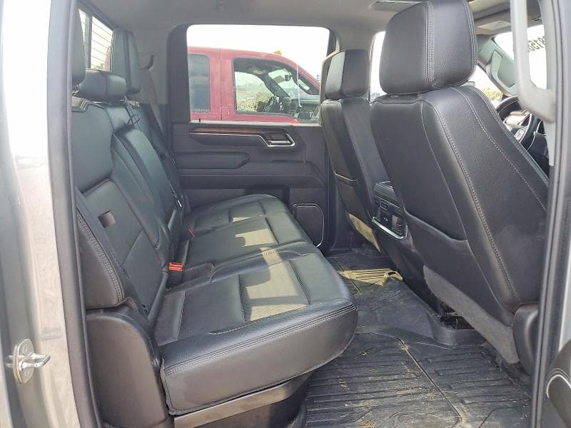 2024 GMC SIERRA K3500 DENALI 10