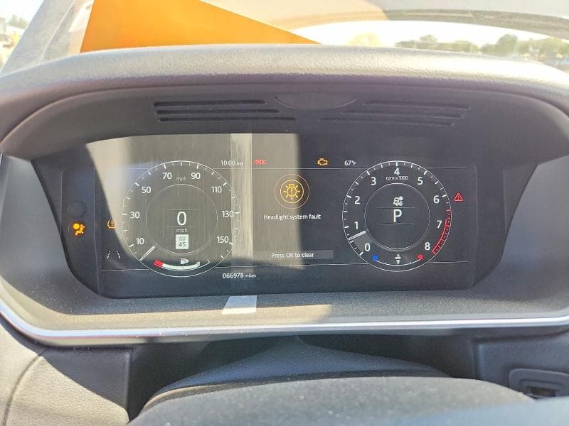 2018 LAND ROVER RANGE ROVER SPORT SE 9