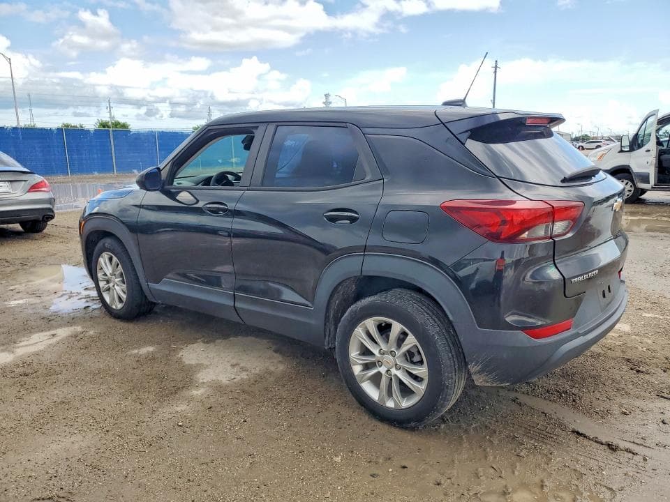 2021 CHEVROLET TRAILBLAZER LS 2