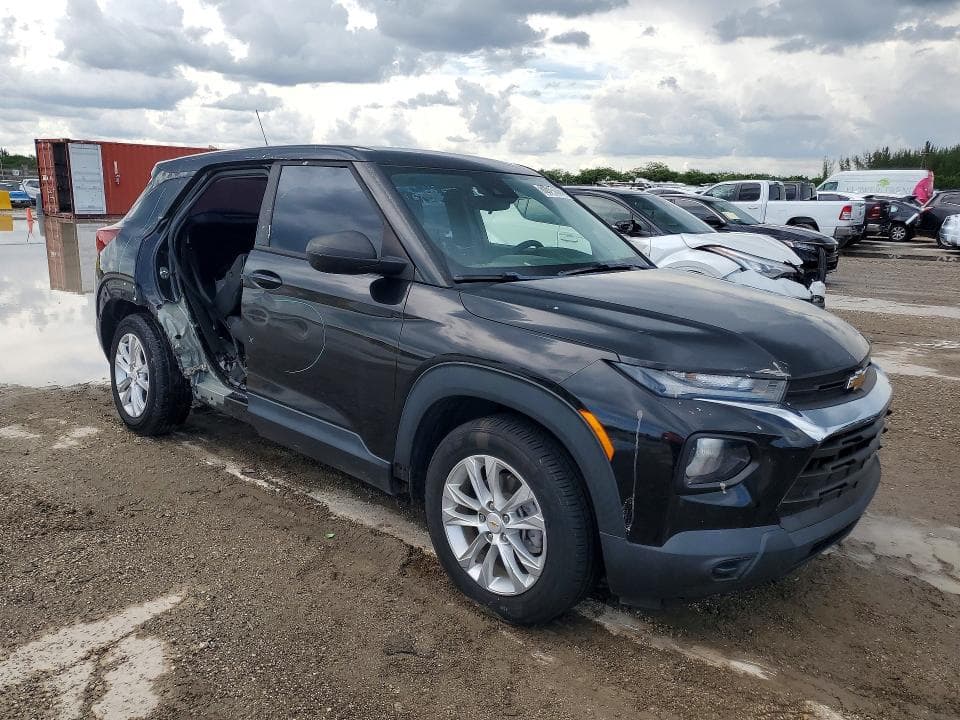2021 CHEVROLET TRAILBLAZER LS 4
