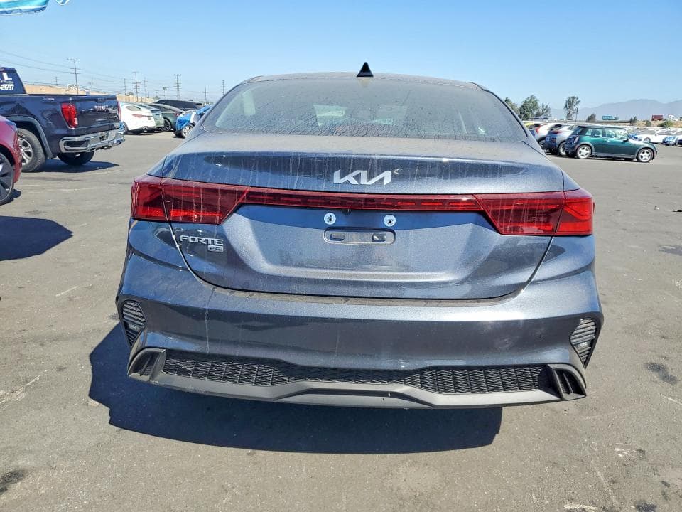 2023 KIA FORTE LX 6