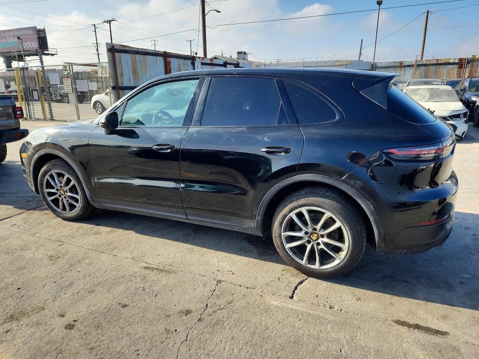 2019 PORSCHE CAYENNE 2