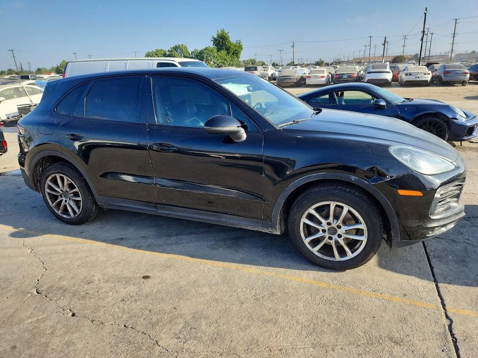 2019 PORSCHE CAYENNE 4
