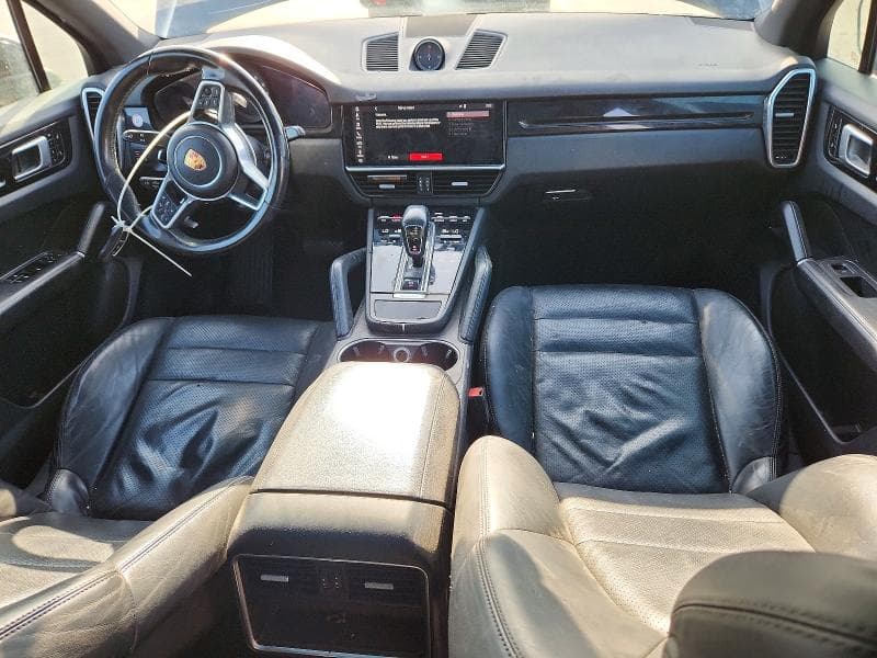 2019 PORSCHE CAYENNE 8