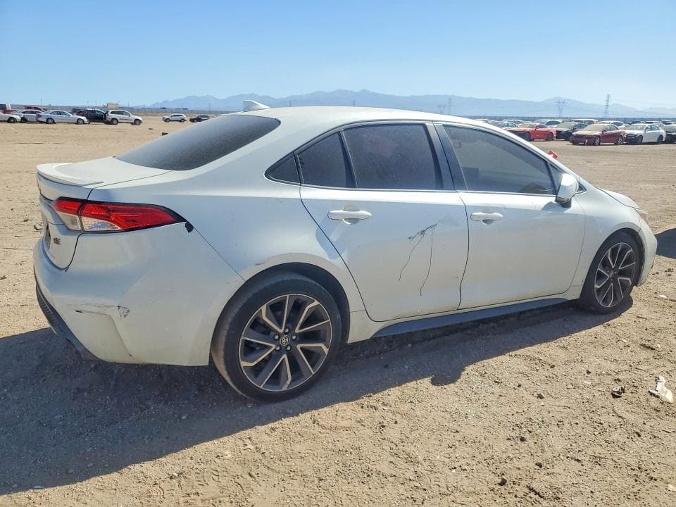 2021 TOYOTA COROLLA SE 3