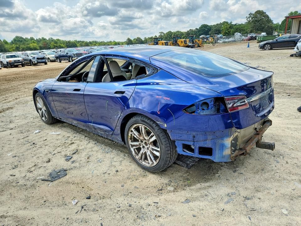2020 TESLA MODEL S 2