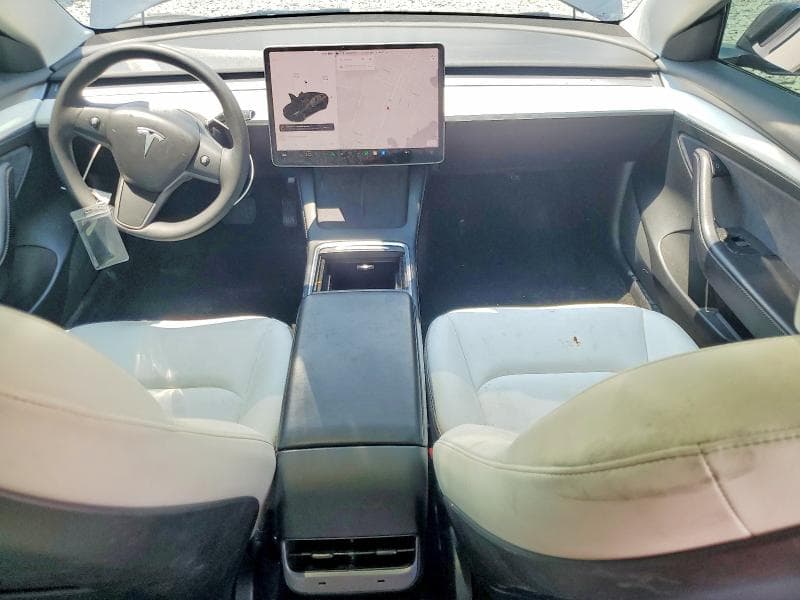 2021 TESLA MODEL 3 8