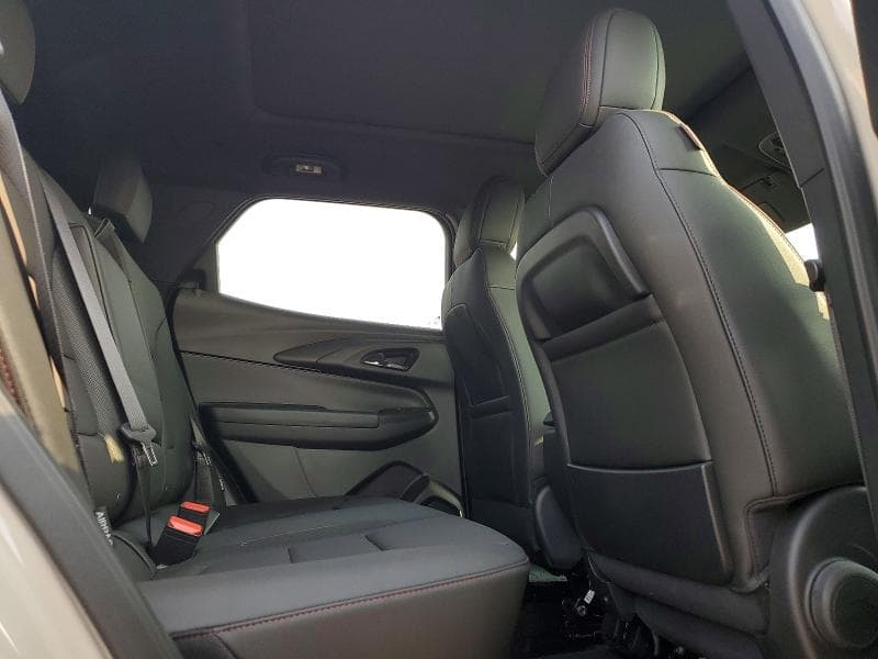 2026 CHEVROLET TRAIL BLAZER 330 11