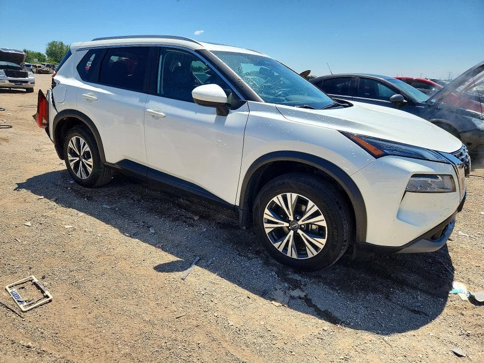 2023 NISSAN ROGUE SV 4